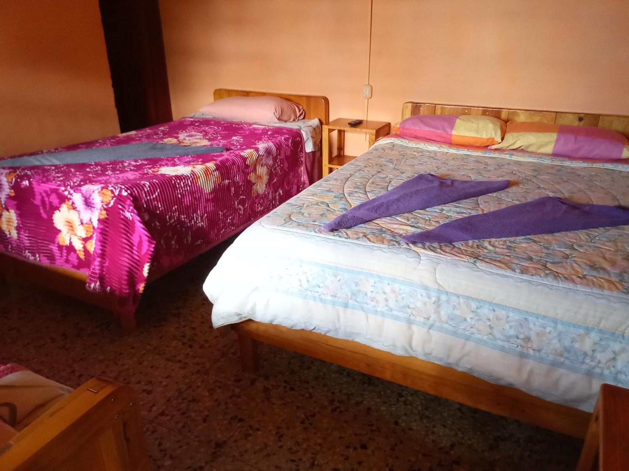 Hospedaje Santo Domingo パナハチェル エクステリア 写真